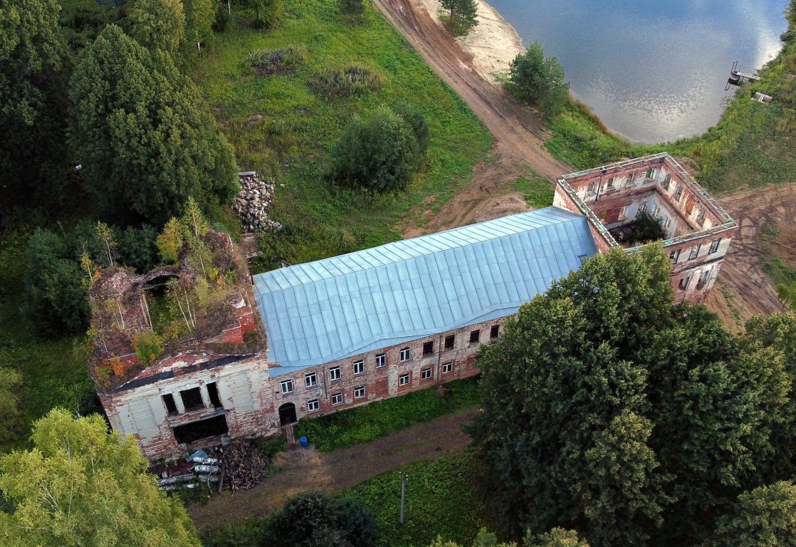 Богородицкий Песоченский Игрицкий мужской монастырь, Песочное (Костромской район, Костромская область). общий вид в ландшафте