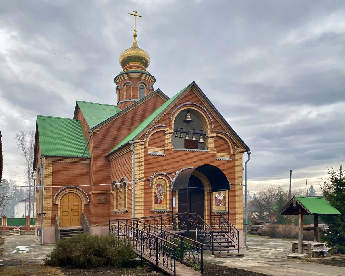 Церковь Николая Чудотворца, Агинское (Саянский район, Красноярский край). фасады, Вид с СЗ