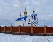 Церковь Покрова Пресвятой Богородицы, Вид с перекрестка улиц Пионерская и Красная<br>, Абан, Абанский район, Красноярский край