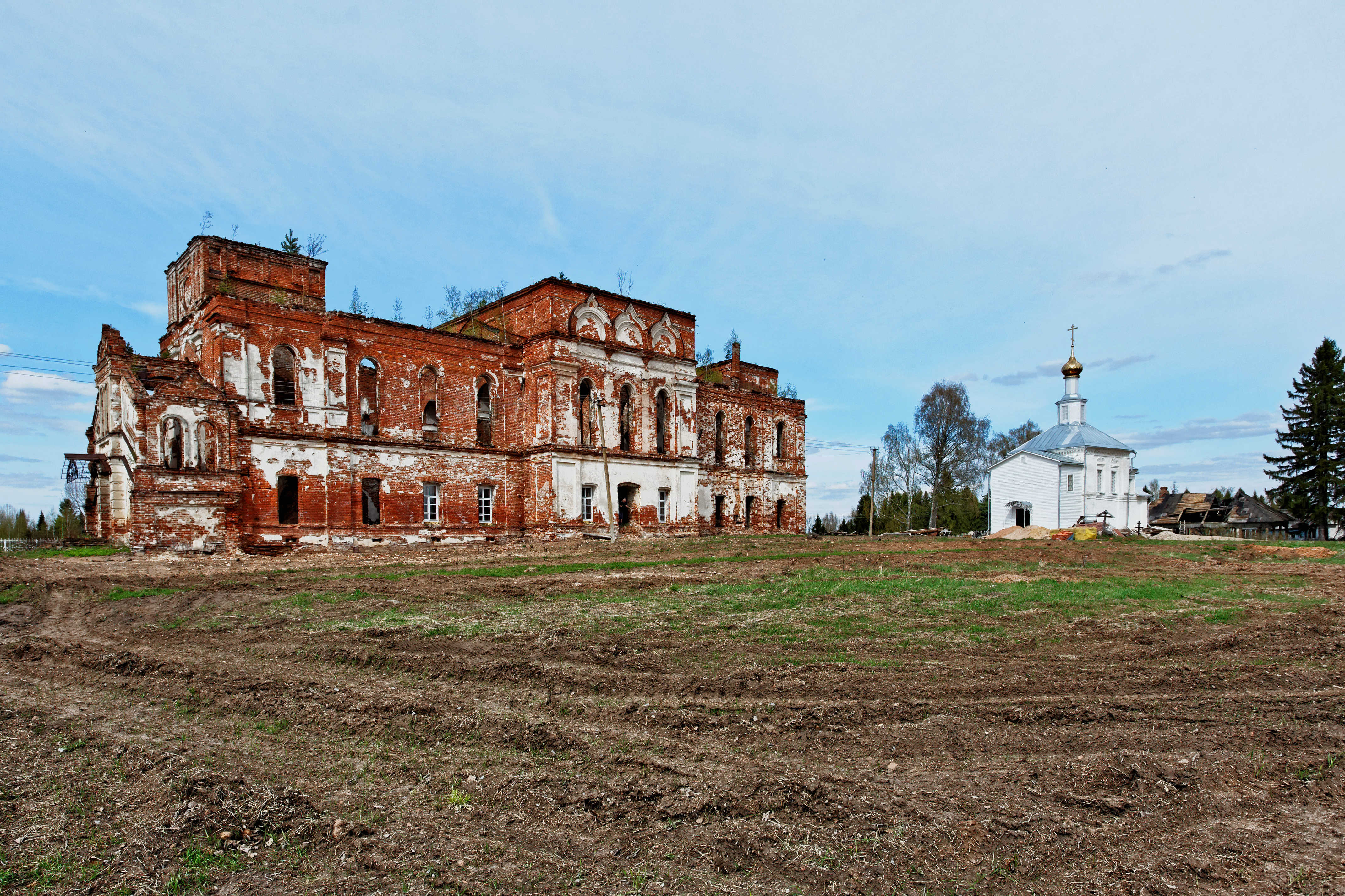 храмы галичского района костромской области