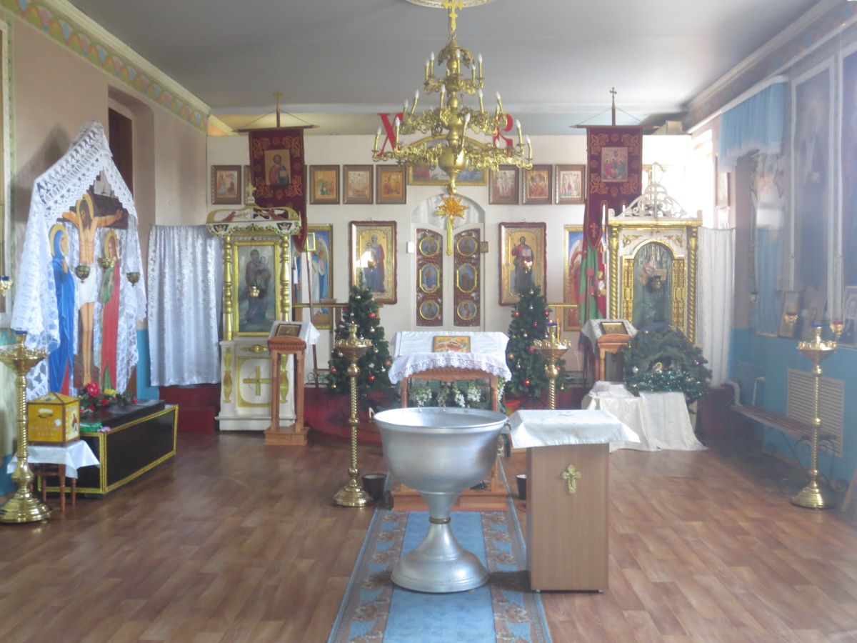 Церковь Покрова Пресвятой Богородицы, Ханская (Майкоп, город, Республика Адыгея). интерьер и убранство