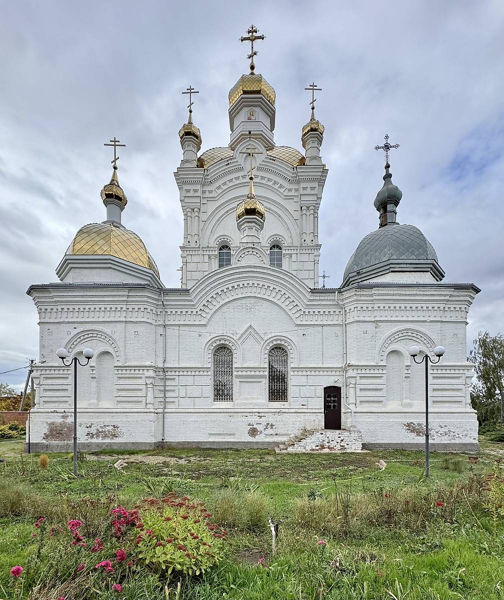 Вид с востока, фасады. Церковь Илии Пророка, Дондуковская (Гиагинский район, Республика Адыгея)