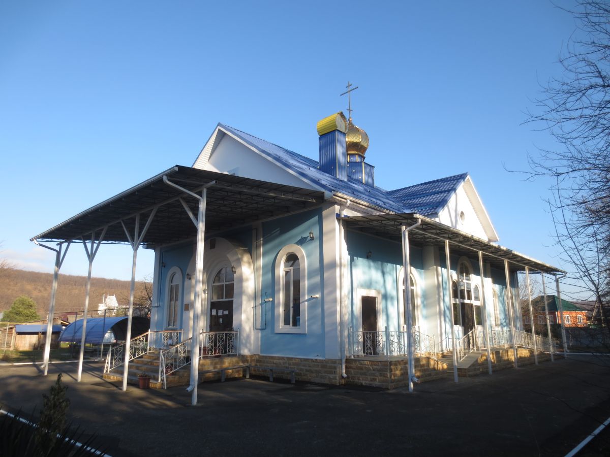 Краснооктябрьский. Церковь Александра Невского. фасады