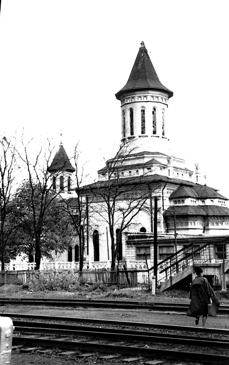 Церковь Георгия Победоносца, Окница, город (Окницкий район, Молдова). фасады