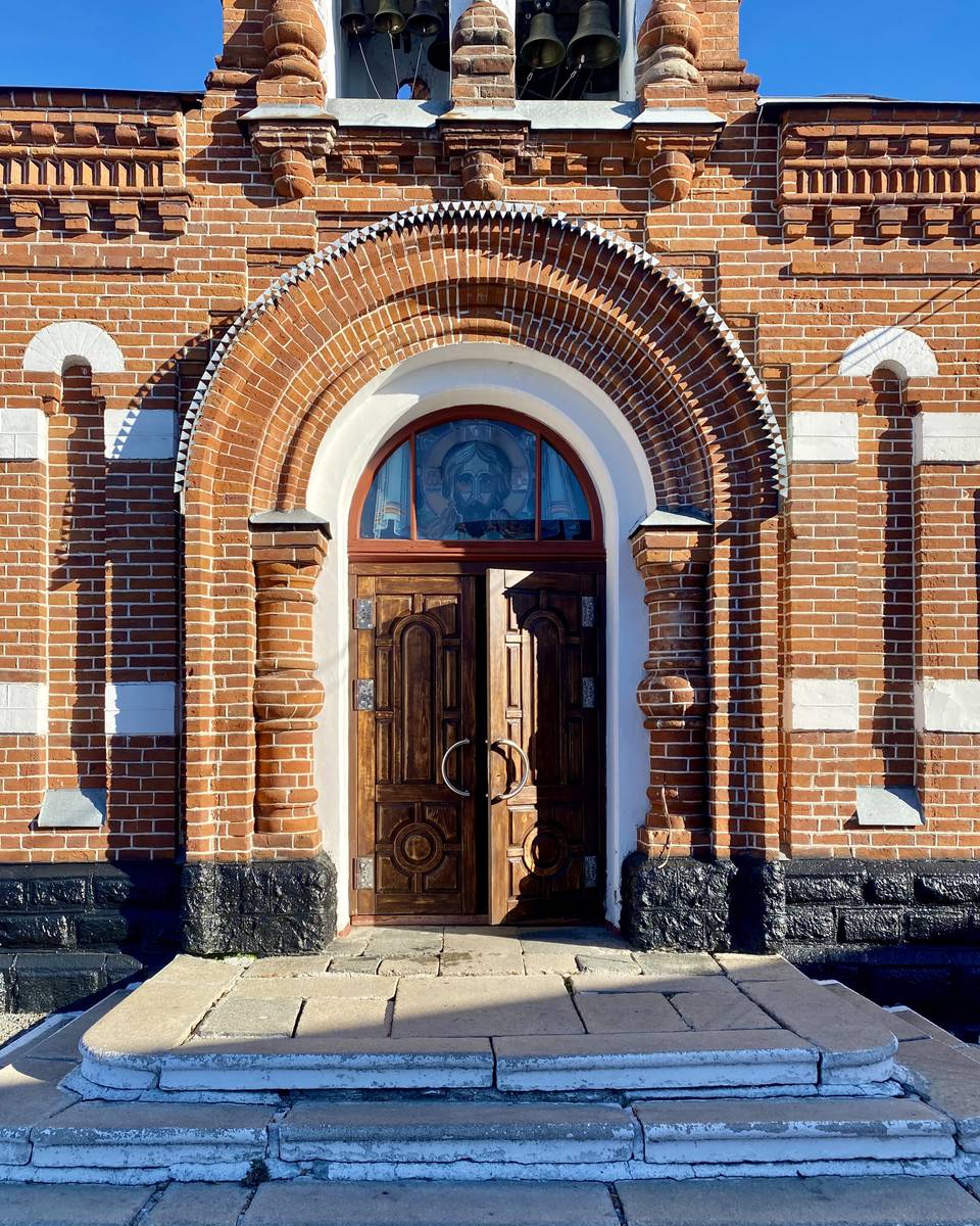 Портал, архитектурные детали. Церковь Андрея Критского, Тайга (Тайга, город, Кемеровская область)