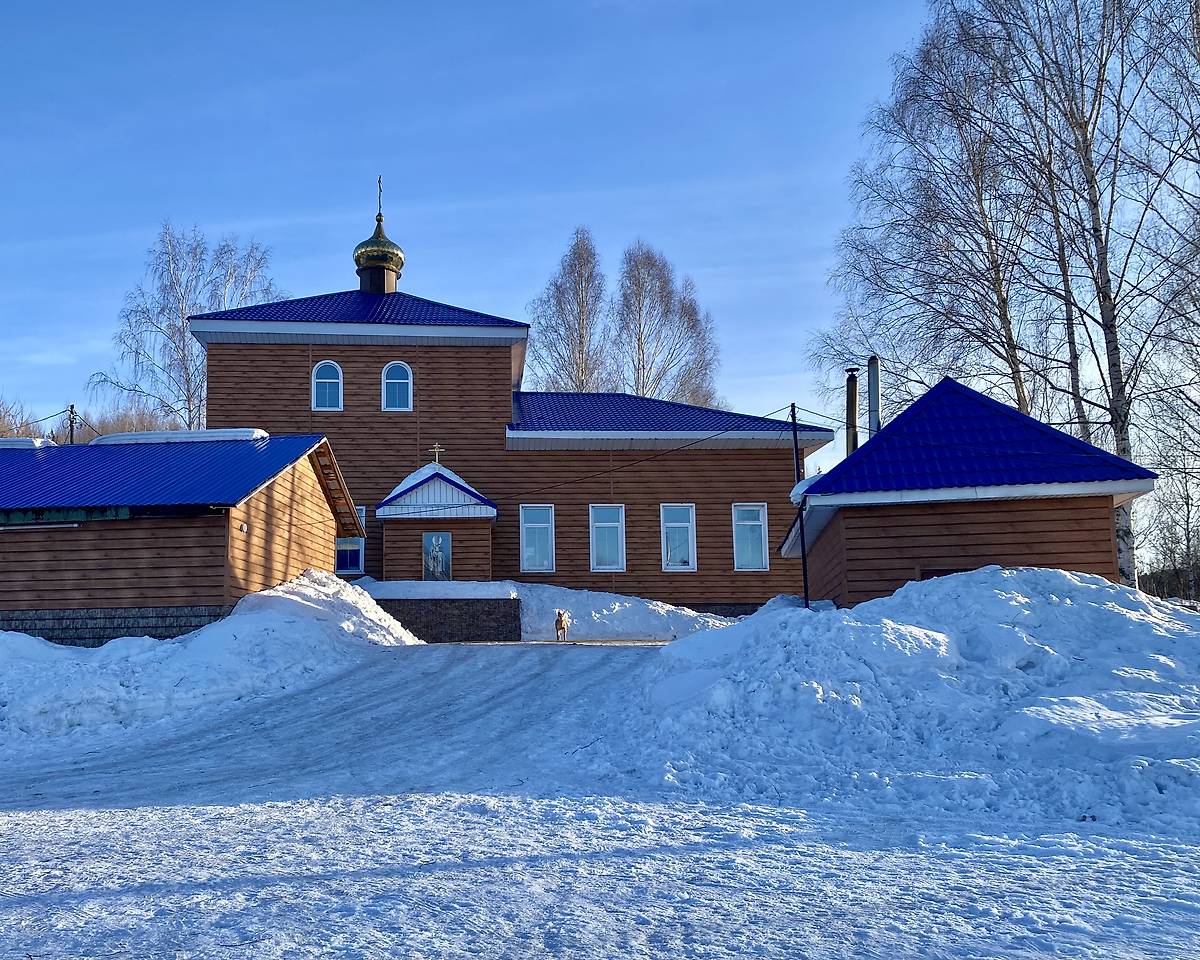 Вид с севера, фасады. Церковь Илии Пророка, Осинники (Осинники, город, Кемеровская область)