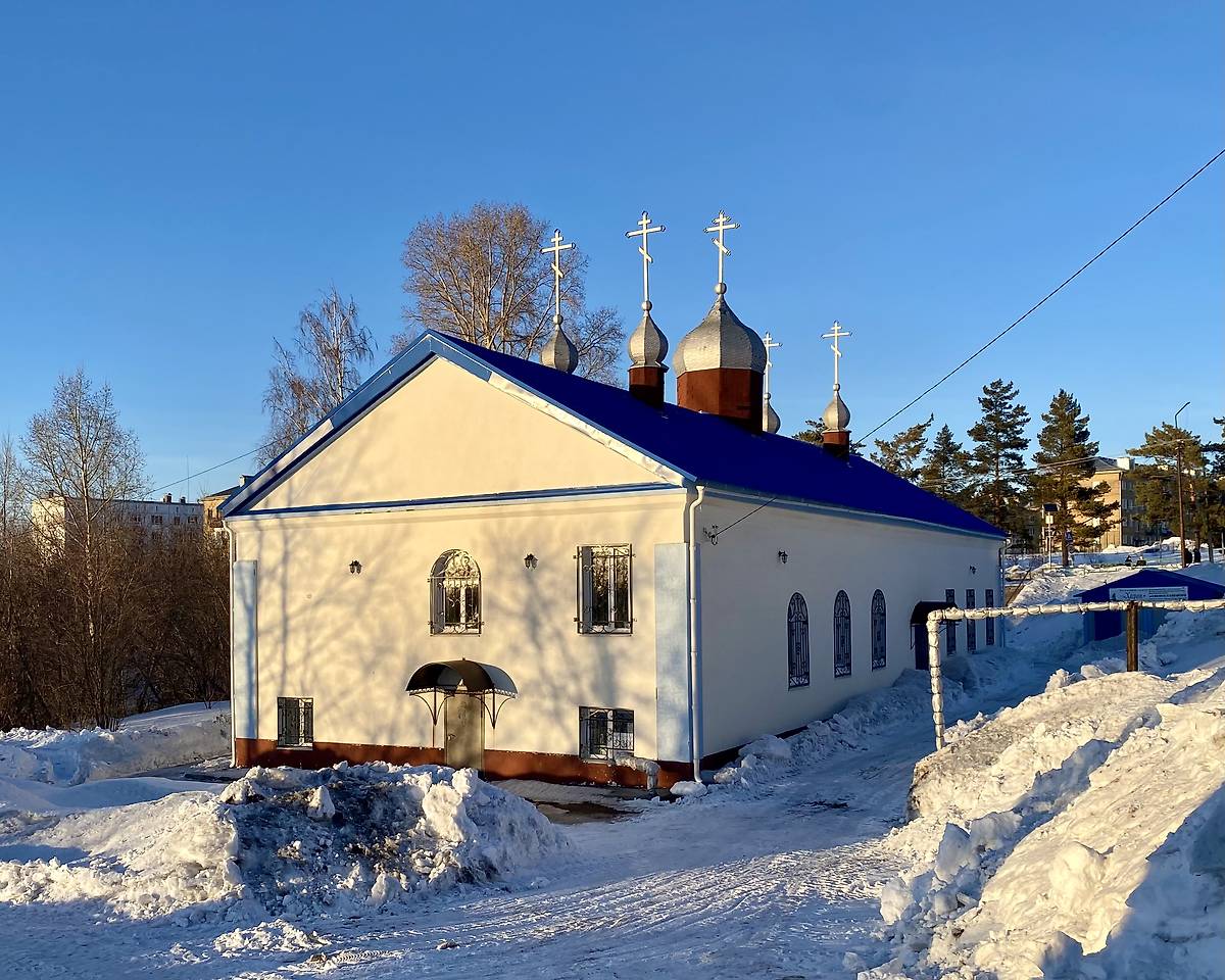 Вид с юга, фасады. Церковь иконы Божией Матери "Всех скорбящих Радость", Тайжина (Новокузнецкий район и г. Новокузнецк, Кемеровская область)