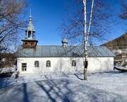 Церковь Иоанна Предтечи, Вид от памятника В.Ф.Токареву<br>, Каз, Таштагольский район, Кемеровская область