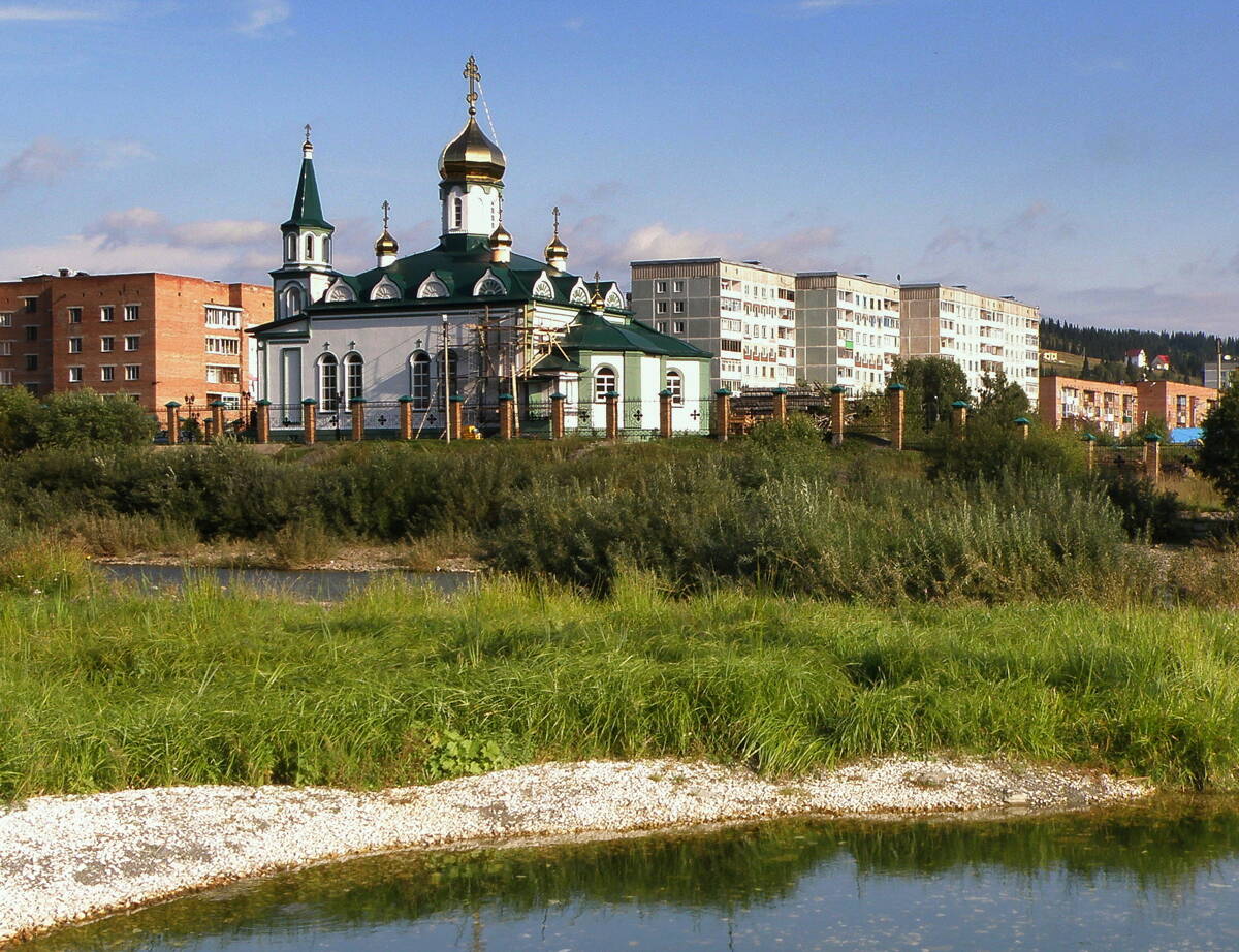 Церковь Георгия Победоносца, Таштагол (Таштагольский район, Кемеровская область). фасады