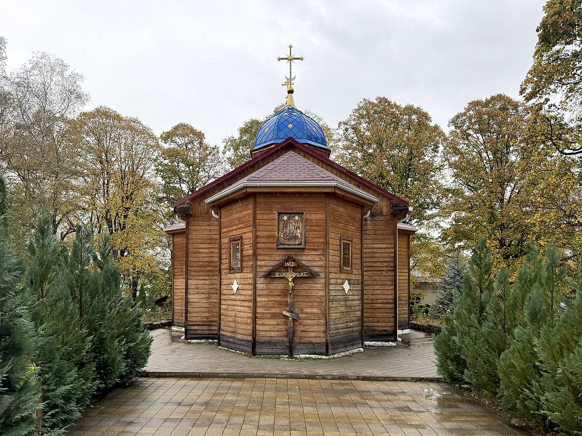 Вид с востока, фасады. Михаило-Афонская Закубанская пустынь. Церковь Успения Пресвятой Богородицы, Победа (Майкопский район, Республика Адыгея)
