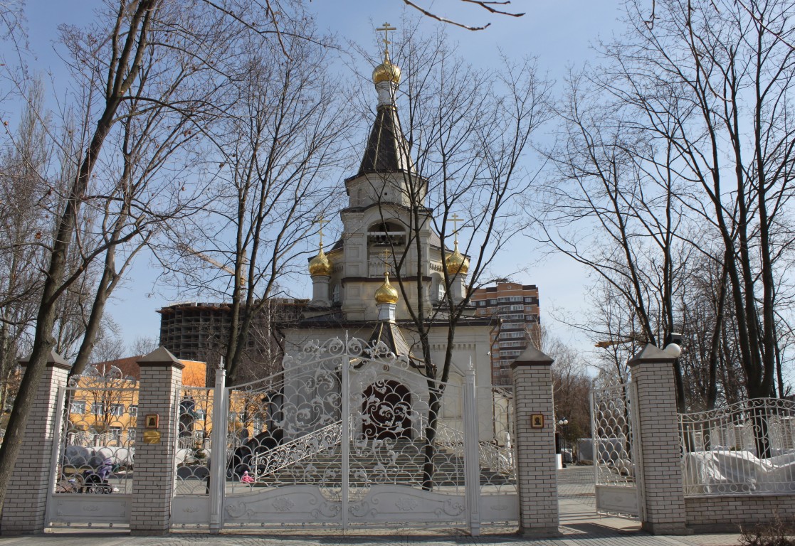 Церковь Преображения Господня, Ленина им., посёлок совхоза (Ленинский городской округ, Московская область). фасады, Церковь Преображения Господня в пос. совх им. Ленина  