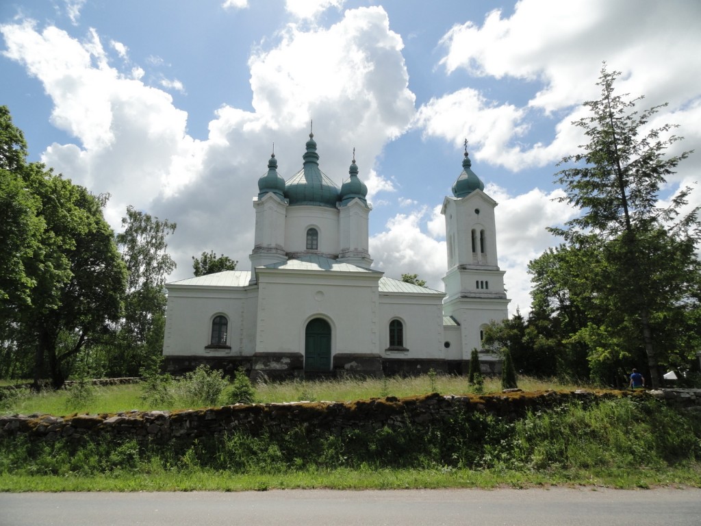 Церковь Покрова Пресвятой Богородицы, Торнимяэ (Сааремаа, Эстония). фасады