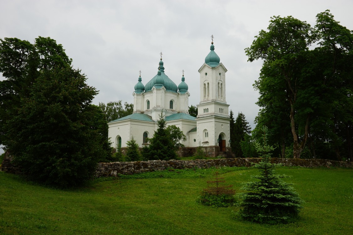 Церковь Покрова Пресвятой Богородицы, Торнимяэ (Сааремаа, Эстония). фасады