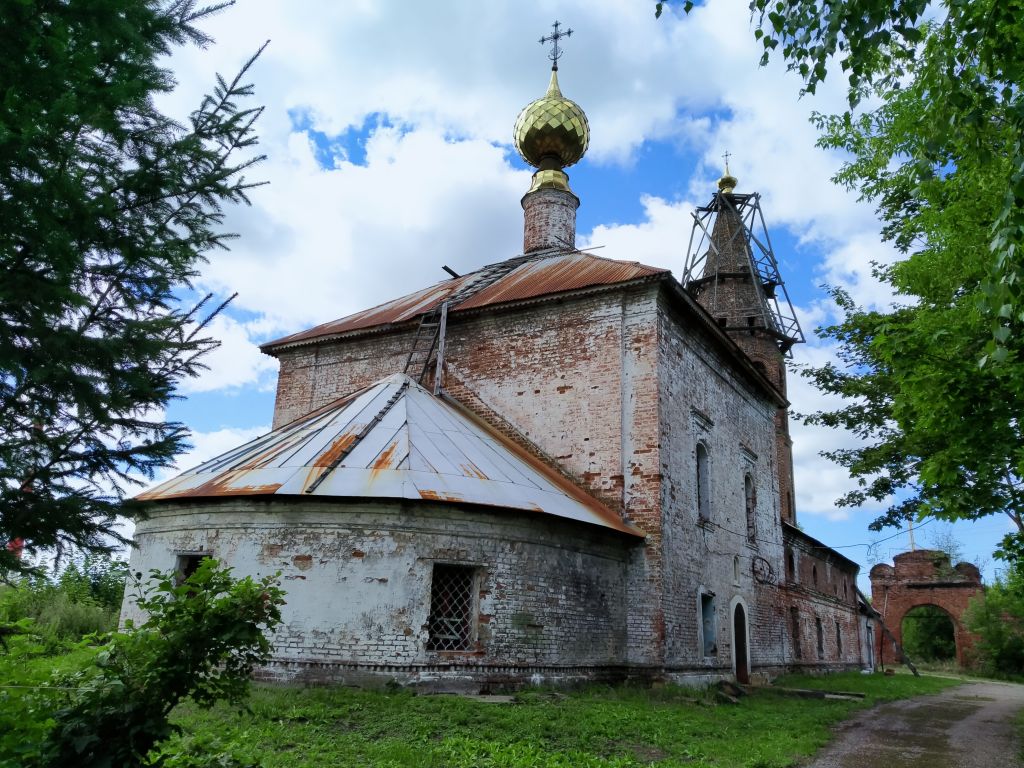 Железный Борок. Церковь Воскресения Христова. фасады