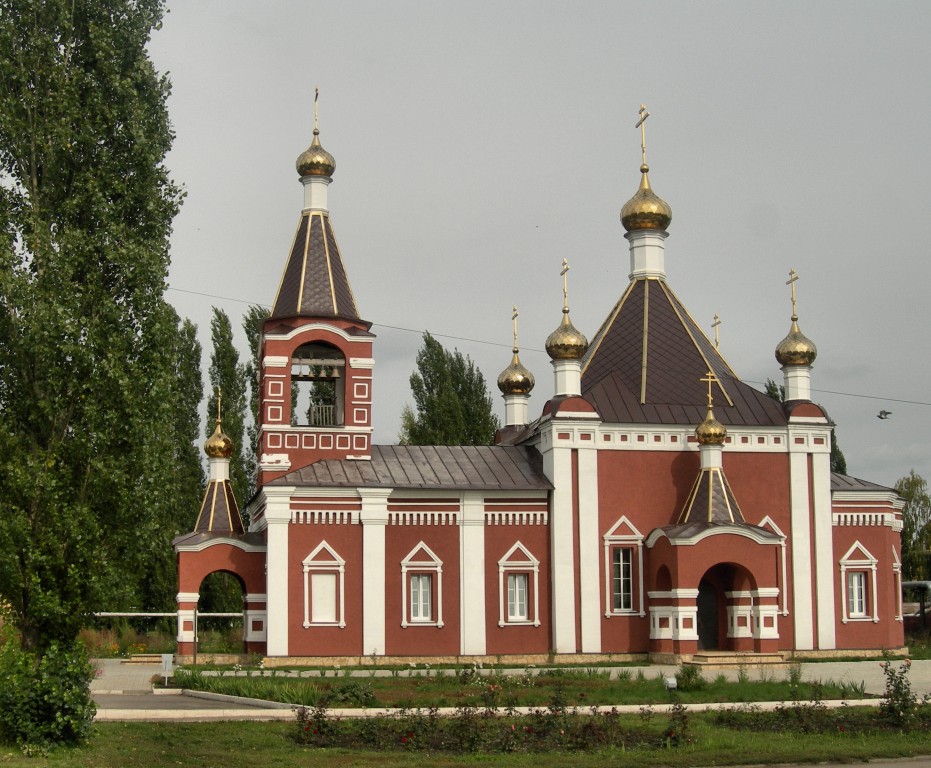 Церковь Николая Чудотворца, Ртищево (Ртищевский район, Саратовская область). фасады, Общий вид храма с улицы З.Космодемьянской. Автор снимка А.Самсонова.