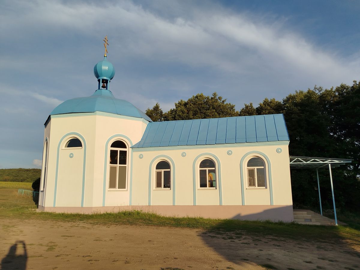 фасады. Часовня иконы Божией Матери "Живоносный источник", Коммуна (Воскресенский район, Саратовская область)