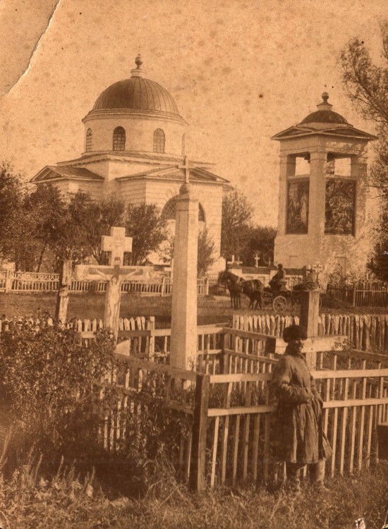 Церковь Жён-мироносиц, Ахтырка (Ахтырский район, Украина, Сумская область). архивная фотография, Николаевское кладбище на Каплуновской улице. Церковь Жен-Мироносиц, 1885 г.