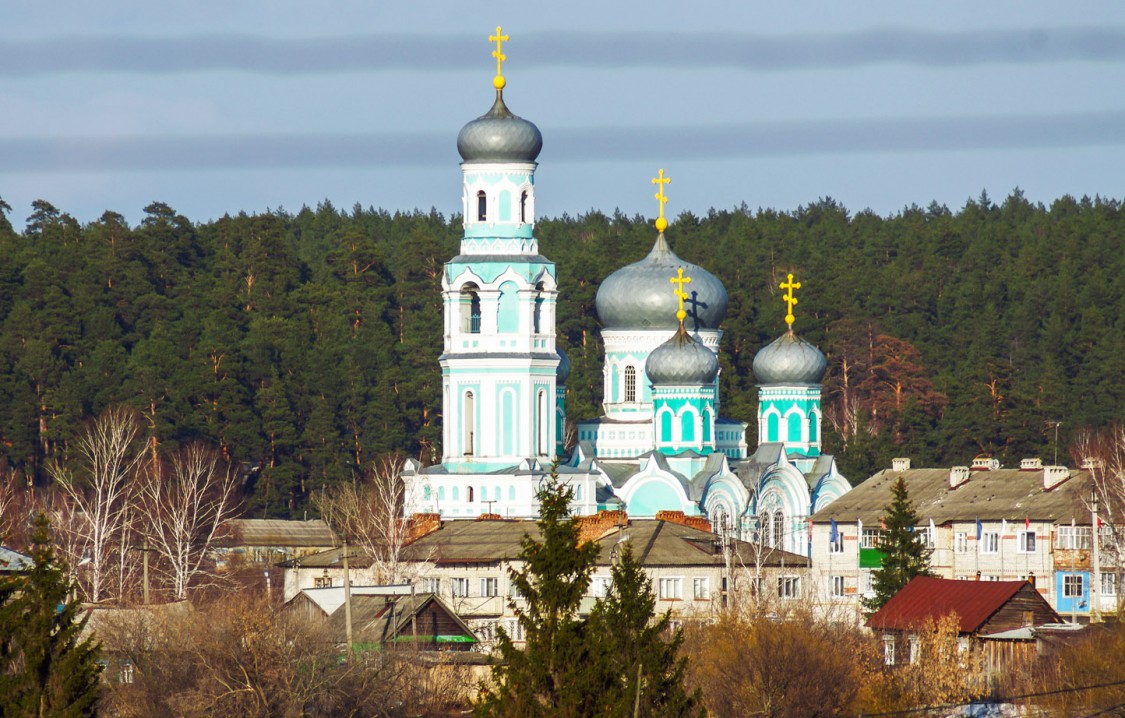 Церковь Димитрия Солунского, Базарный Сызган (Базарносызганский район, Ульяновская область). общий вид в ландшафте