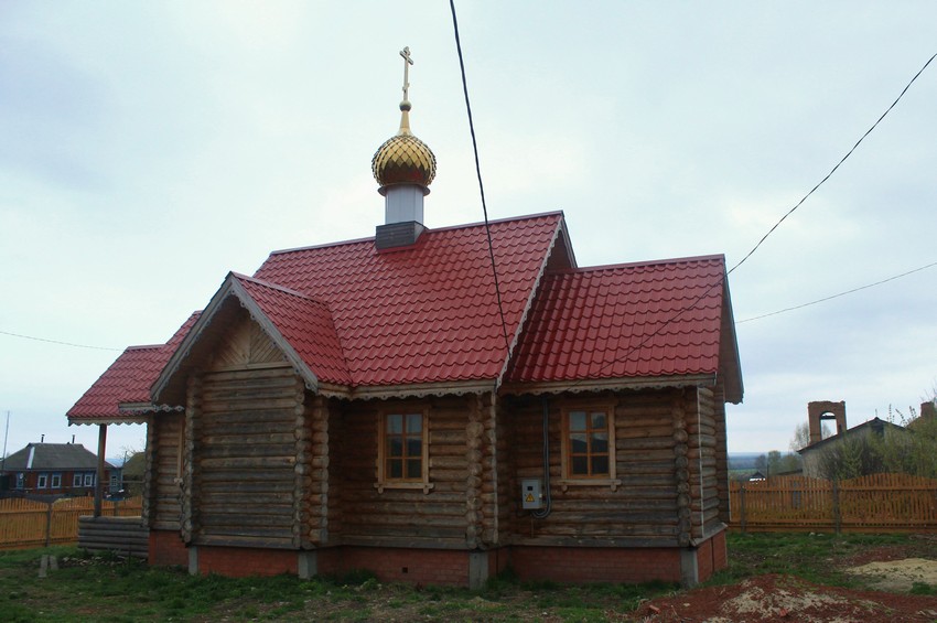 Церковь Александра (Телемакова) Чумакинского, Чумакино (Инзенский район, Ульяновская область). фасады, Вид с юго-востока