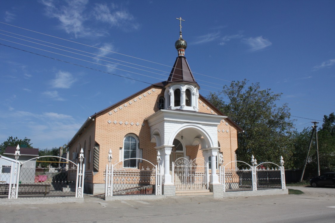 Варениковская. Церковь Георгия Победоносца. фасады