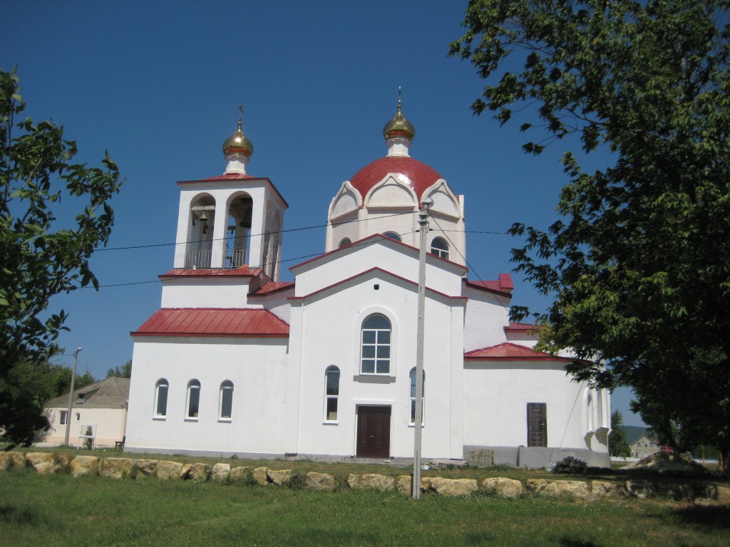Натухаевская. Церковь Георгия Победоносца. фасады