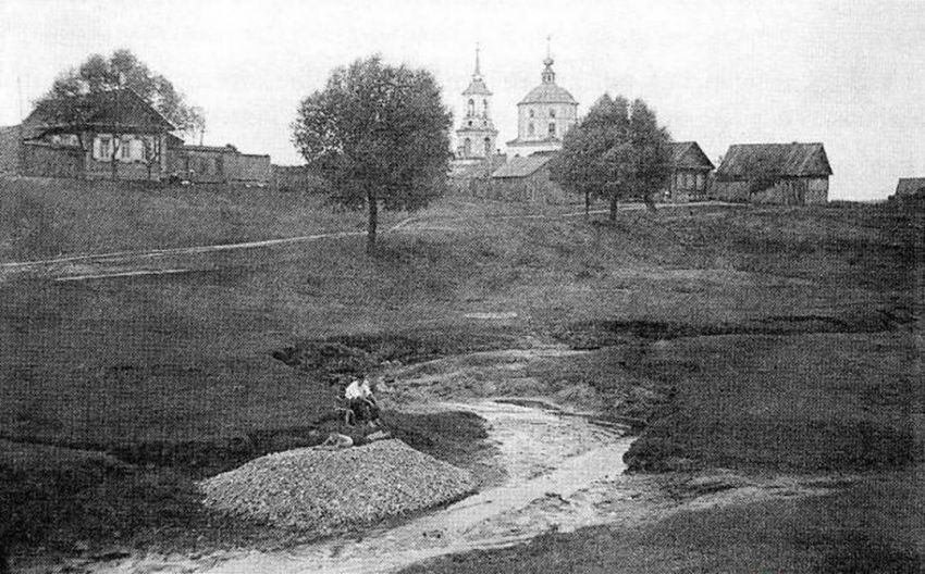 Тверь. Церковь Рождества Пресвятой Богородицы. архивная фотография, фото с сайта http://hram-tver.ru/tver/bogornaisaevzetv.html