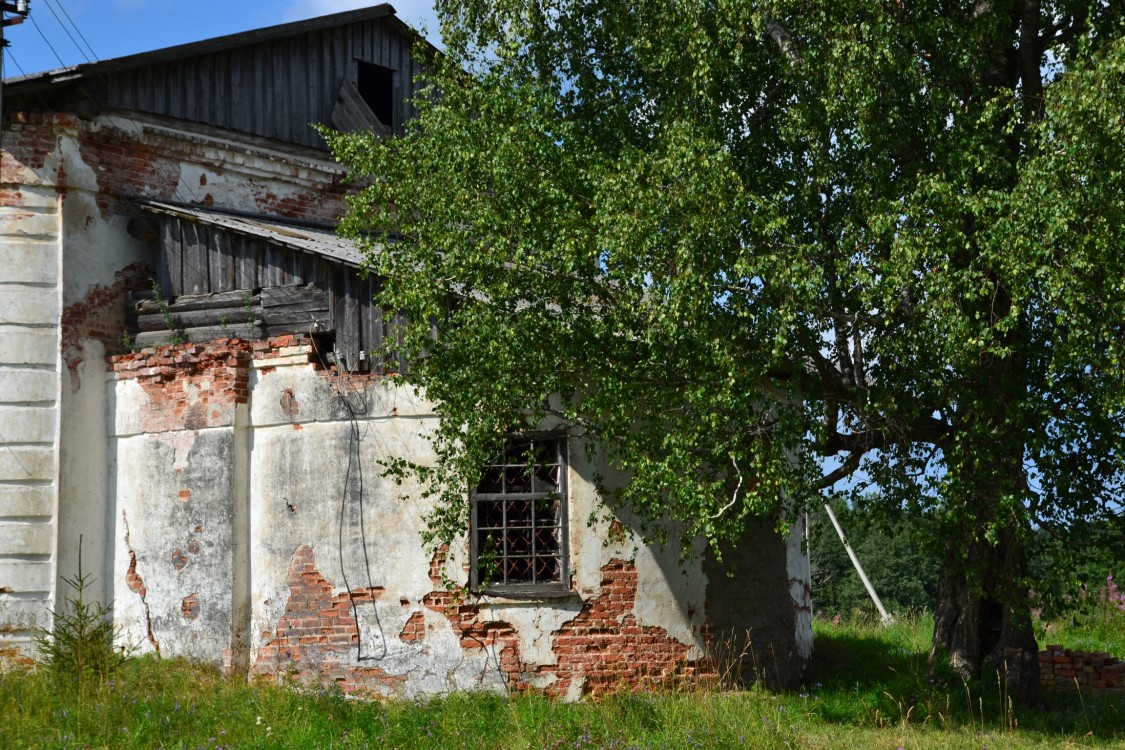 Поповка-Каликинская (Каликинский погост). Церковь Георгия Победоносца. архитектурные детали