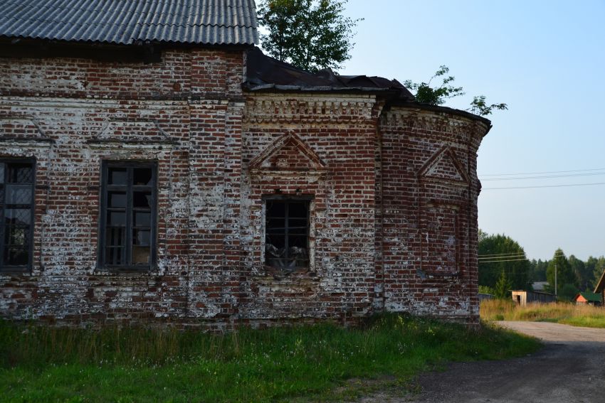 Церковь Петра и Павла, Бекетовская (Вожегодский район, Вологодская область). фасады
