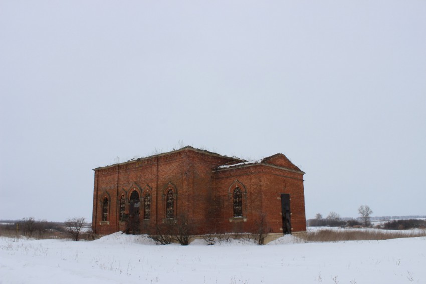 Церковь Покрова Пресвятой Богородицы, Щербачи (Краснозоренский район, Орловская область). общий вид в ландшафте