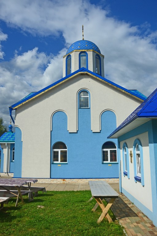 Церковь Почаевской иконы Божией Матери, Артёмово (Пушкинский район и гг. Ивантеевка, Королёв, Московская область). фасады