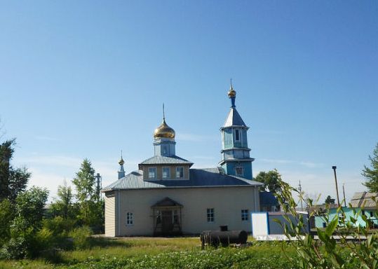 Магдагачи. Церковь Владимира равноапостольного. общий вид в ландшафте