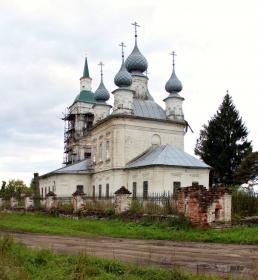 Сандогора. Церковь Троицы Живоначальной