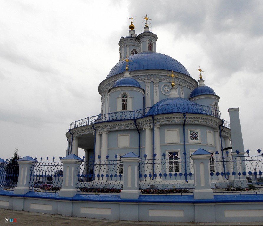 Церковь Казанской иконы Божией Матери, Тельма (Усольский район, Иркутская область). фасады, Архитектура храма Казанской иконы Божией Матери. Усольский р-н, Иркутская область