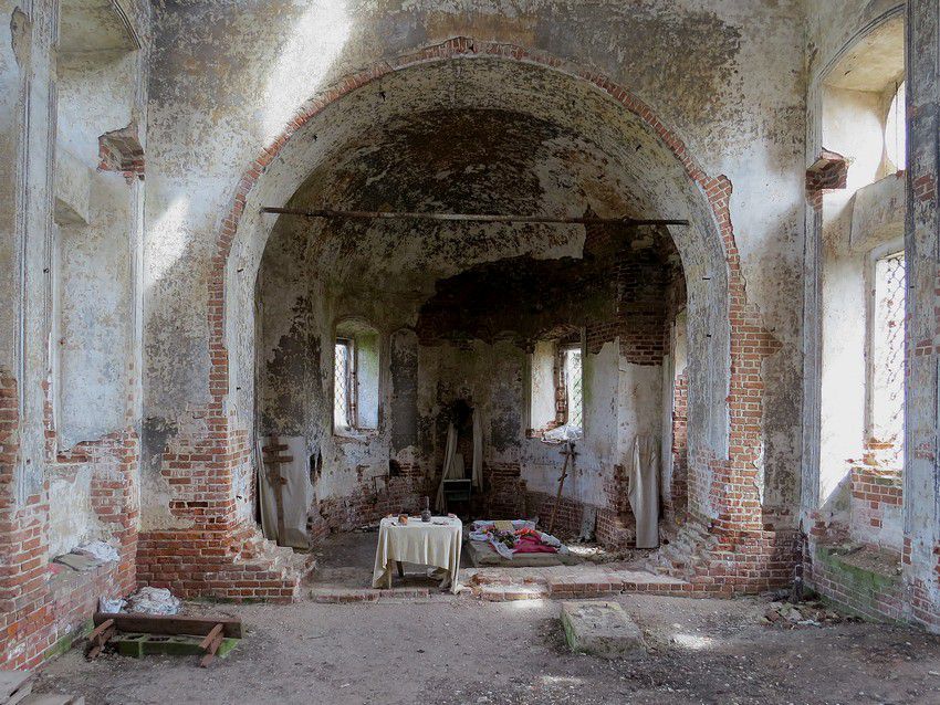 Церковь Иоакима и Анны, Туровское (Галичский район, Костромская область). интерьер и убранство