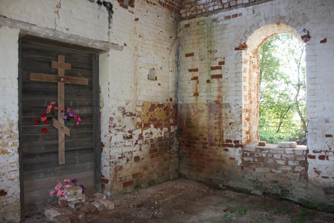 Церковь Паисия Угличского, Малое Богородское (Мышкинский район, Ярославская область). интерьер и убранство