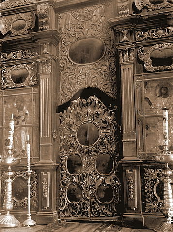 Церковь Сергия Радонежского, Мастюгино (Острогожский район, Воронежская область). архивная фотография, Царские врата храма. Правообладатель фото Павел Золотарев.