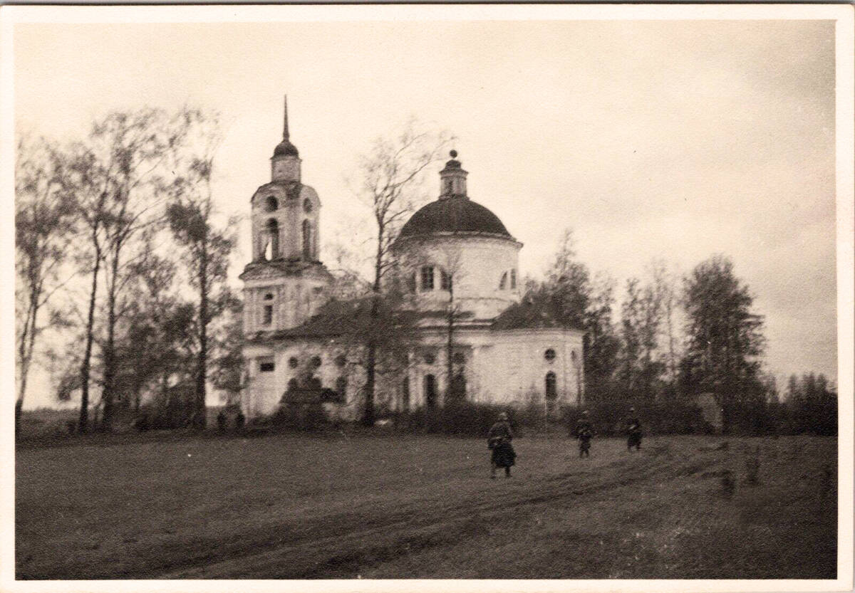 Церковь Казанской иконы Божией Матери, Заречье (Торжокский район и г. Торжок, Тверская область). архивная фотография, Фото 1941 г. с аукциона e-bay.de