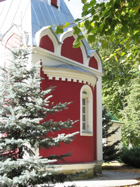 Монастырь Серафима Саровского. Церковь Царственных страстотерпцев, Новомакарово (Грибановский район, Воронежская область). архитектурные детали, Апсида церкви