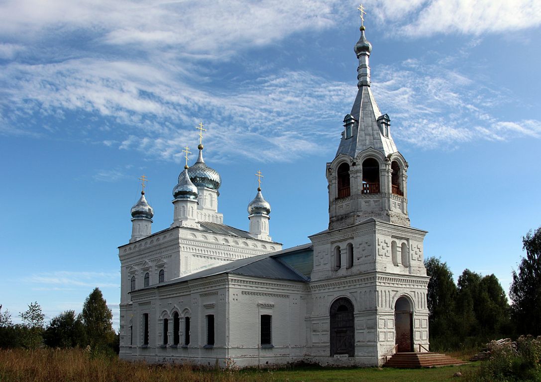 Церковь Троицы Живоначальной, Заингирь (Нейский район, Костромская область). фасады