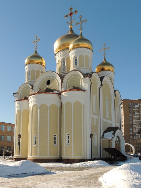Церковь Спиридона Тримифунтского в Нагатинском затоне, Нагатинский затон (Южный административный округ (ЮАО), г. Москва). фасады