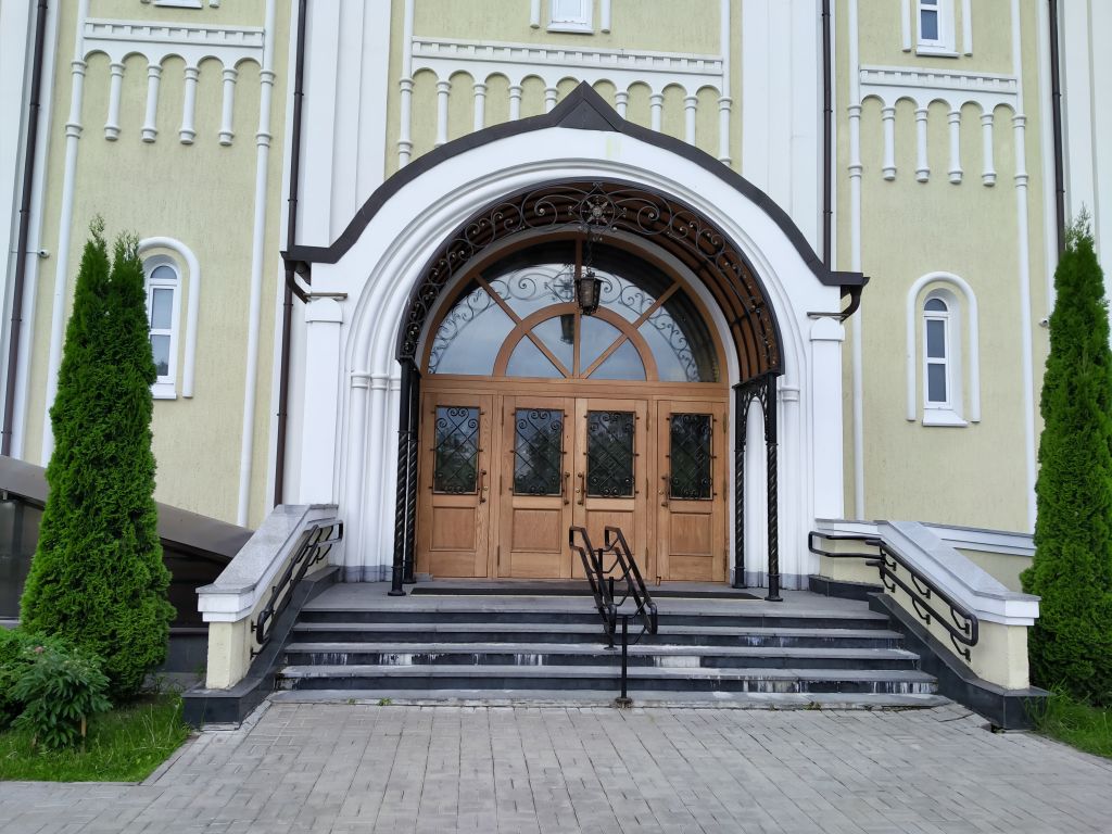 Церковь Спиридона Тримифунтского в Нагатинском затоне, Нагатинский затон (Южный административный округ (ЮАО), г. Москва). архитектурные детали