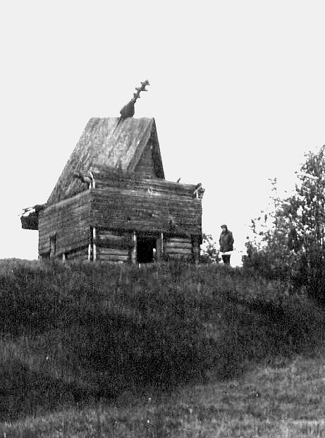 Зашондомье. Часовня Георгия Победоносца. архивная фотография, Общий вид часовни с запада. Фотография архитектора Быковской, из паспорта памятника.