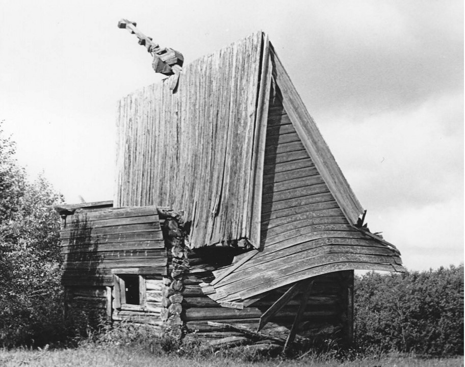 Зашондомье. Часовня Георгия Победоносца. архивная фотография, Фото 1970-х гг. в сборнике «Учёные Записки Петрозаводского Гос. Университета», № 8(186), 2019 г. с. 33