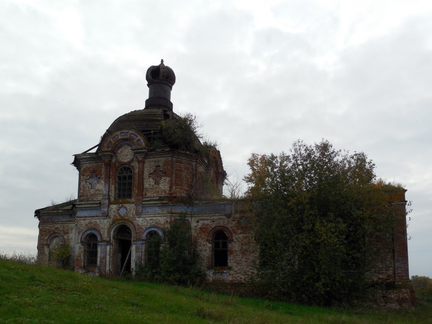 Церковь Петра и Павла, Крынды (Агрызский район, Республика Татарстан). фасады