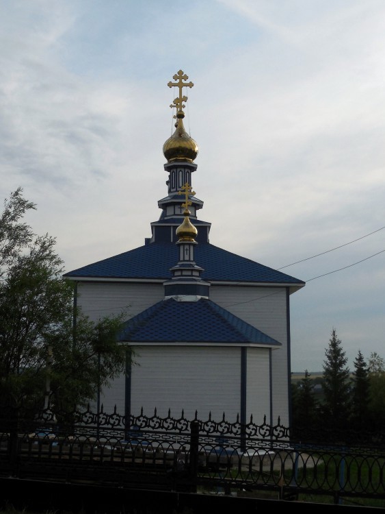 Церковь Покрова Пресвятой Богородицы, Большие Аты (Нижнекамский район, Республика Татарстан). фасады