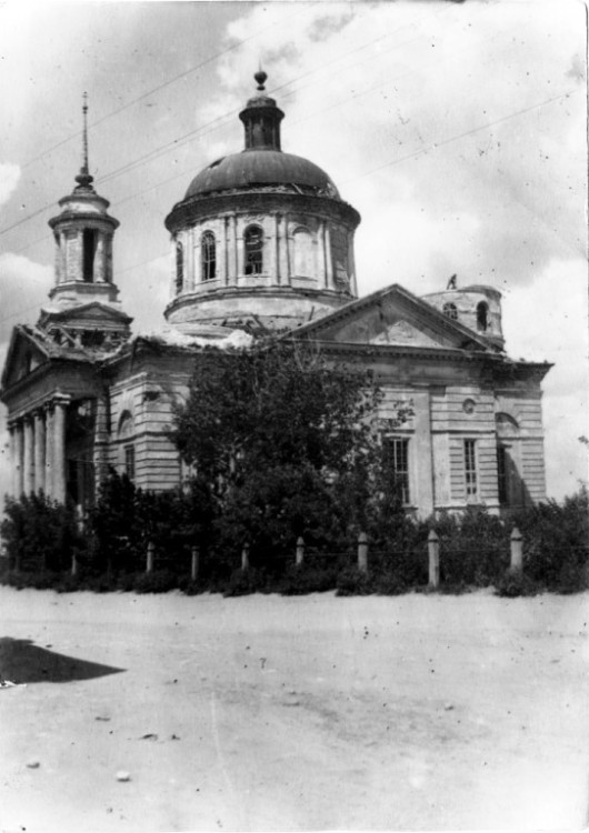 Алексеевка. Церковь Воздвижения Креста Господня. архивная фотография