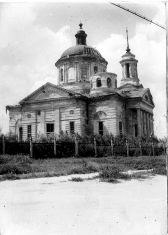 Алексеевка. Церковь Воздвижения Креста Господня. архивная фотография