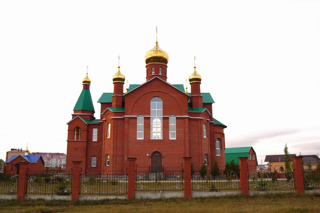 Церковь Серафима Саровского, Бавлы (Бавлинский район, Республика Татарстан). фасады