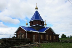 Межадор. Церковь Введения во храм Пресвятой Богородицы