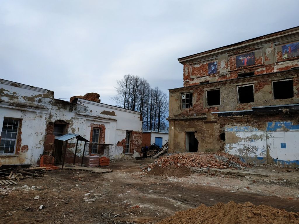 Храмовый комплекс. Церкви Воздвижения Креста Господня и Георгия Победоносца, Шуя (Шуйский район, Ивановская область). фасады